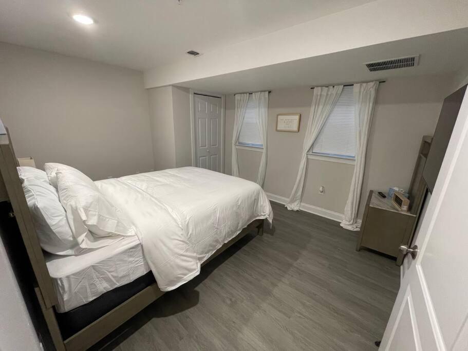 Luxury **Cozy• 2 Bedroom 2 Min. From Ewr / Newark Downtown 外观 照片